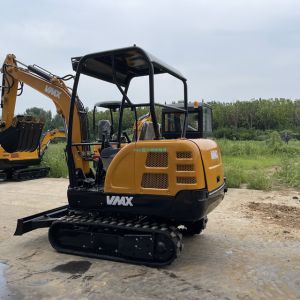 3700mm Hydraulic Mini Crawler Digger 2.2 ton Rubber Tracks