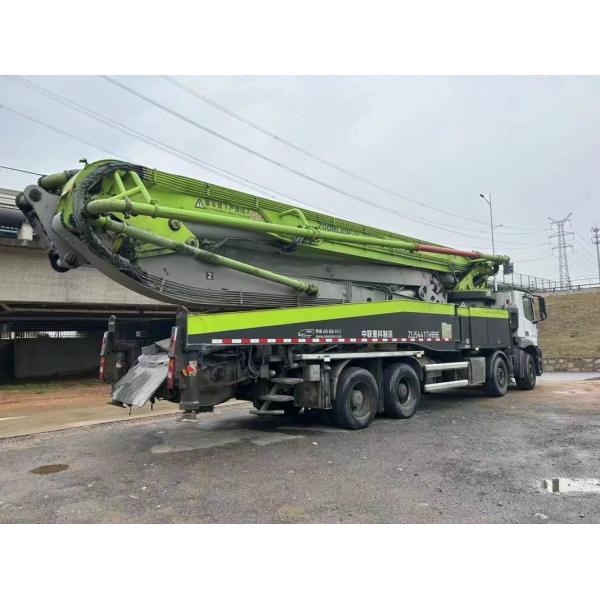 Zoomlion Used Concrete Pump Truck 56 Meters Benz Chassis Pump Truck