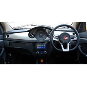 Safe EV Hatchback Right Hand Drive 205km Range Electric Passenger Vehicle