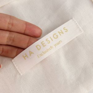 Buy cheap Custom Design Drawstring Cosmetic Packaging Bag pouch With Fabric Label from wholesalers