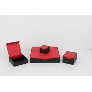 Buy cheap Folding Paper Box With Magnet from wholesalers