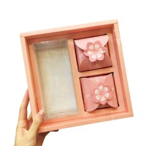 Customized Logo Eco Friendly Food Packaging 23*23*5cm Card Paper Material