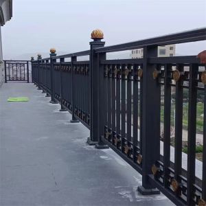 Long Service Life Carbon Steel Balustrades Handrails For Outdoor Decor Elegant