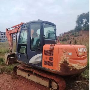 Buy cheap Used Hitachi Zx60 Mini Japanese Crawler Moving Excavator from wholesalers