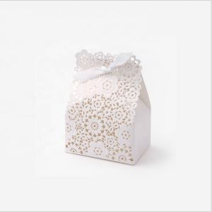 China Hollow Luxurious Wedding Candy Box , White Personalized Candy Boxes on sale