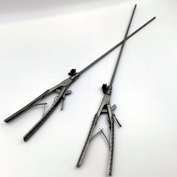 Quality Class I Veterinary Laparoscopic Needle Holder with 1 Year Shelf Life Reliability for sale