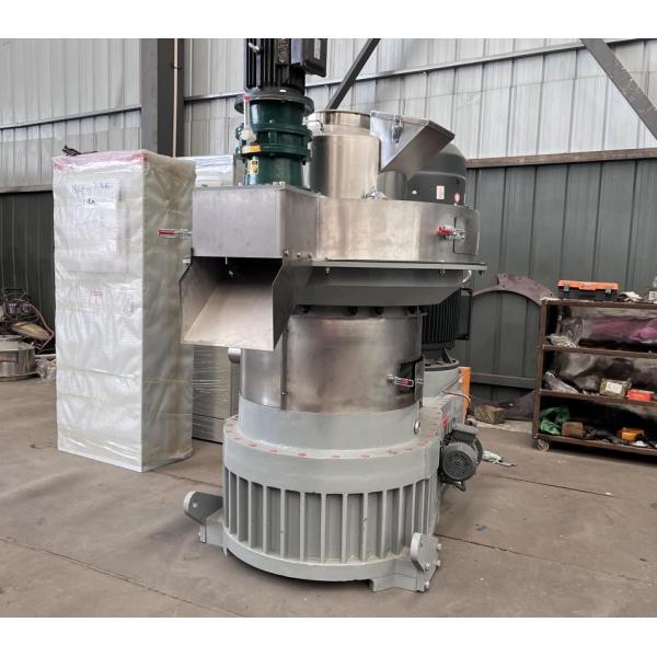Quality 2000Kg/H Grass Wood Pellet Machine XGJ560 Biomass Pellet Making Machine for sale