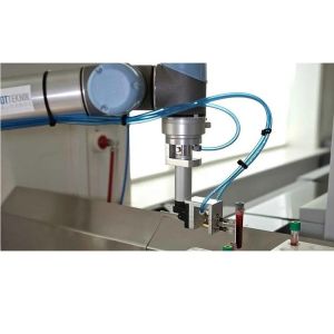 Lightweight Cobot Robot UR 5e With 5KG Payload Manipulator As Robot Collaborativ