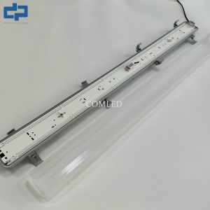 40-44W IK08 Rating Weatherproof LED Batten Luminaires Emergency