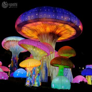 Simulated Mushroom Lanterns Outdoor LED Lighting Fixtures 240CM - 250CM