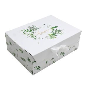 Buy cheap Premium Magnetic Folding Box , Cardboard Magnetic Gift Boxes With Ribbon from wholesalers