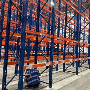 Powder Coated Warehouse Racking Systems with Adjustable Heights