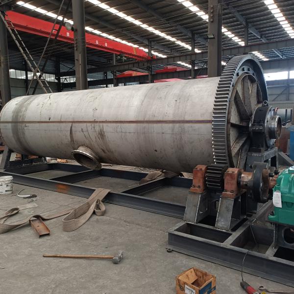 Stainless Steel 310S Batch Grinding Ball Mill 1-30t/H With Structural Steel