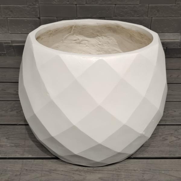 Geometric Diamond -shape Design Sporty Fun Themed Appearance Spherical Fiber Clay Pot Lightweight