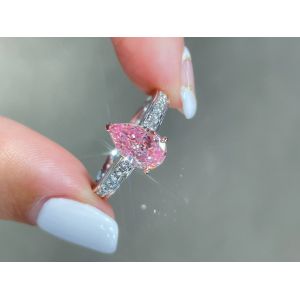 Buy cheap 1.5ct Pear Shape Synthetic Diamond Rings Artificial from wholesalers