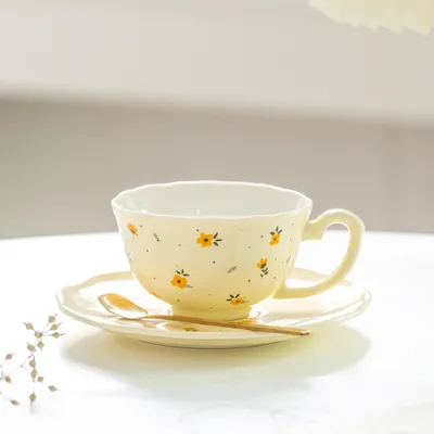 Buy cheap European-style Luxurious Small Green Flower Coffee Cups And Saucers With Spoons Custom-made Ceramic Glazed Flower Tea Cups And Mugs For Men And Women from wholesalers