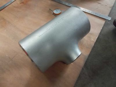 Buy cheap ASTM A815 WPS32750 reducing tee from wholesalers