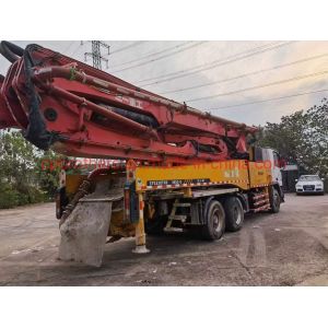 Mercedes Benz Chassis Used Concrete Pump Truck with Max.Theory Output of 120/170