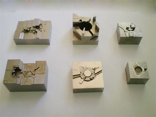 Customized Progressive c Mold Spare Parts Mold Components Tolerance within +/-0