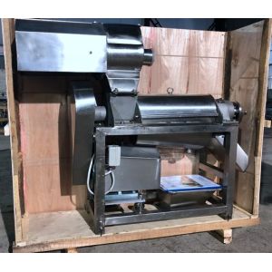 Buy cheap 3.7kw Pulping Juicing 1.5t/H Carrot Crusher Machine from wholesalers