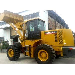 Diesel XCMG Front End Wheel Loader , 4 Ton Loading Weight Compact Tractor Loader