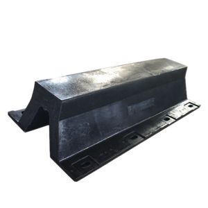 Buy cheap 400x1000mm 400x1500mm Arch Rubber Fender With UHMW-PE Face Pad from wholesalers