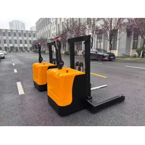 Buy cheap Stacking AGV Chassis (Automated Generated Vehicle), Customized Solutions Provided from wholesalers