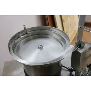 easy operation high accuracy Autompatic screw nut/screw hardware parts