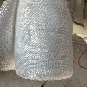 Buy cheap 1000N/5cm Tensile Strength Fiberglass Cloth Roll Weave from wholesalers