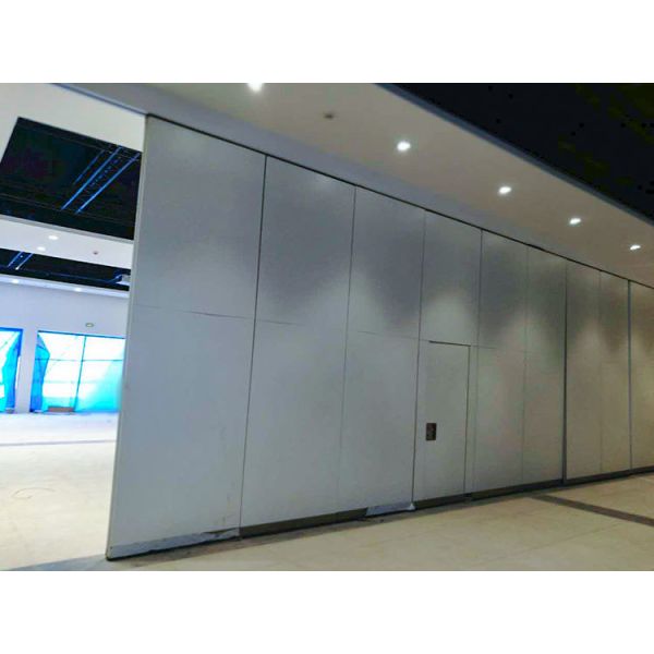 Quality Acoustic Movable Partition Wall with 105CM Thickness and STC Rating 42-56dB for Hotels and Banquet Halls for sale