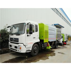 CCC Special Purpose Truck , 4x2 Multifunctional Cleaning Strong Power Road