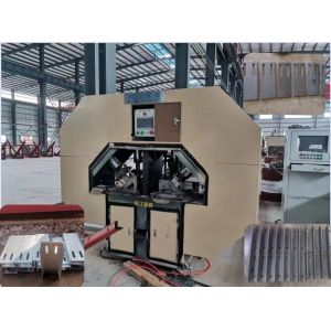 Buy cheap 20mm Thick Flat Steel Automatic Hydraulic Punching And Shearing Machine from wholesalers