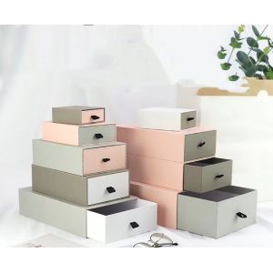 Buy cheap Velvet Inside 85x85x35mm Custom Paper Jewelry Boxes gift box packaging Matt Lamination product