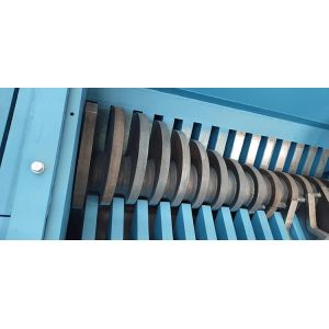 Buy cheap SKF 5t/H Bone Crushing Machine Rendering Plant Crusher product