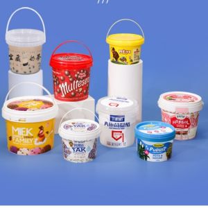 Low Priced Reusable Square and Circular Shapes Plastic Bucket with Handle from