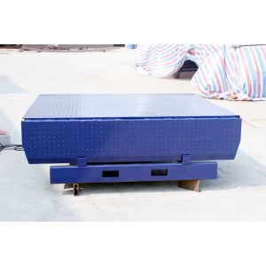 Adjustable Loading Dock Equipment , Hydraulic Dock Leveler