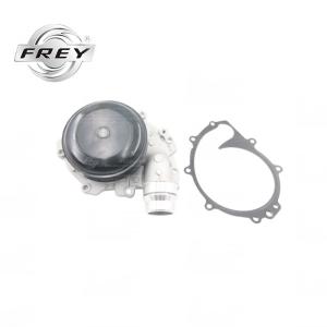 Buy cheap 6512000501 Water Pump In Automobile , OM651 W176 Automotive Coolant Pump from wholesalers