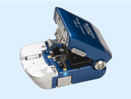 Buy cheap Hand Held Fiber Optic Tools One Step Automatic Blade Rotated Fiber Optic Cleaver product