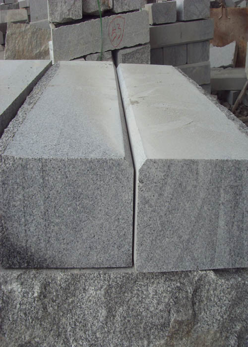 Buy cheap Durable Block Paving Kerbs , Garden Edging Stones Different Finishing Edge product