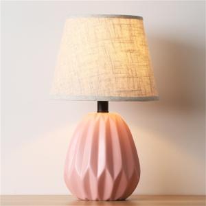 Buy cheap Ceramic Table Lamps Pineapple Desk Luxury Modern Contemporary pineapple table lamp(WH-MTB-68) from wholesalers