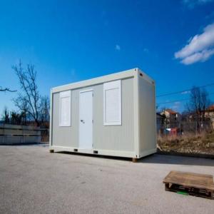 Steel Frame Foldable Prefabricated Caravan Easy Assembly 20ft Container House