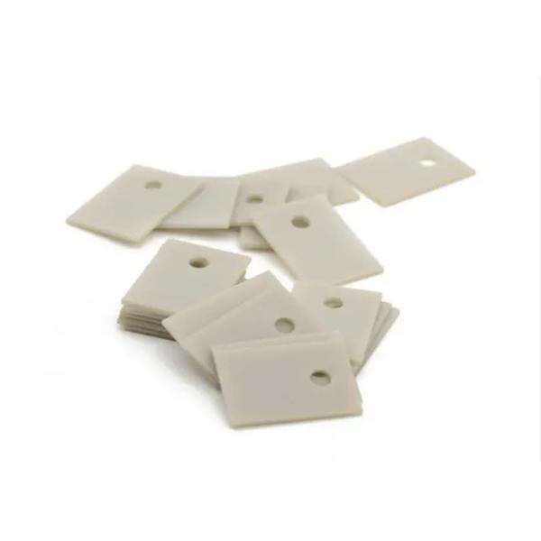 Quality SIO2 Ceramic Heat Sink Electrical Insulation Non Electrically Conductive for sale