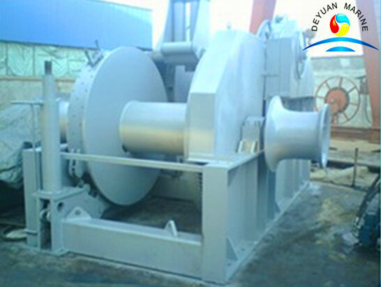 Quality Towing Boat Ramp Marine Winch With 40 Ton Drum Capacity And Warping End for sale