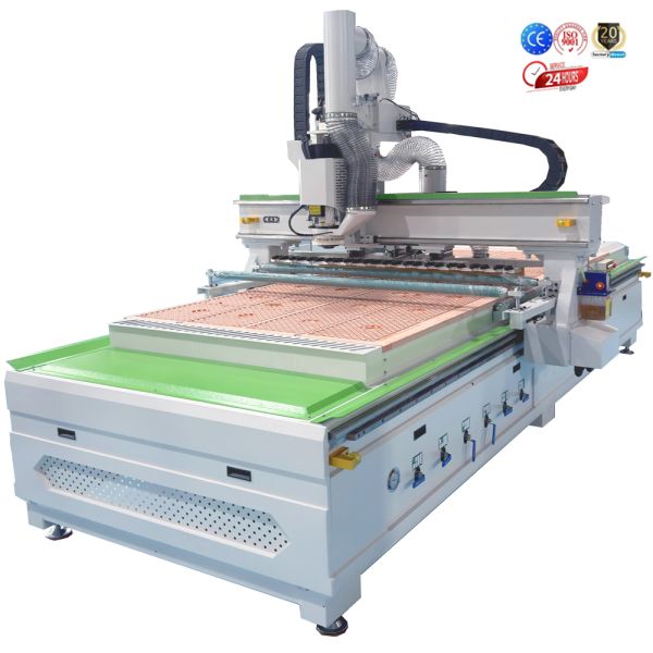 Buy cheap Auto Change CNC Router Woodworking Machine With Press Roller For Cabinet & Door Making from wholesalers