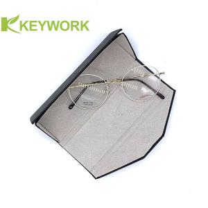 Tri-Folding Optical Triangular Metal Eyewear Case Resist Compression Chinese