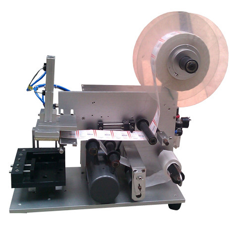 Quality LM-60 semi automatic square soapbox labeling machine for sale