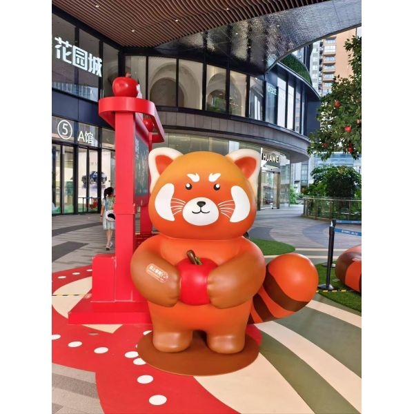 Quality Original Custom Handmade Bear Cartoon FRP Sculpture - Ideal for IP Check-in Spots to Attract Foot Traffic in Plazas, Malls and Stores for sale