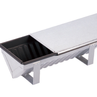 Quality                  Food Grade Alusteel Triangular Crimped Cake Mould              for sale