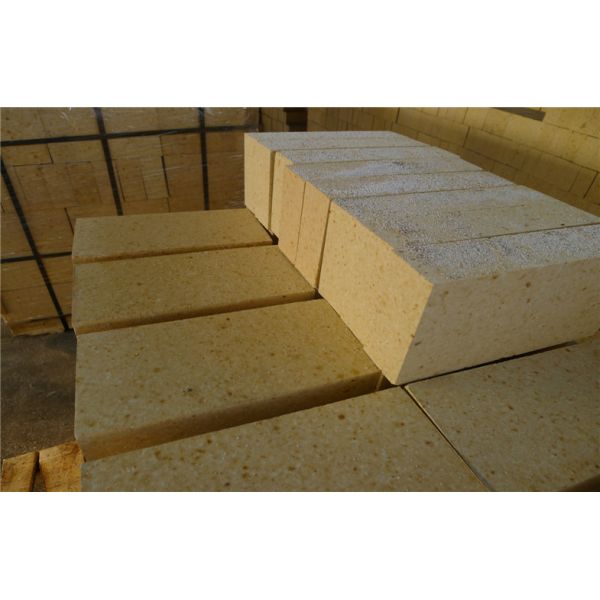 Buy cheap Anti Stripping Alumina Kiln Refractory Bricks RSKBL-70 For Glass Kiln from wholesalers