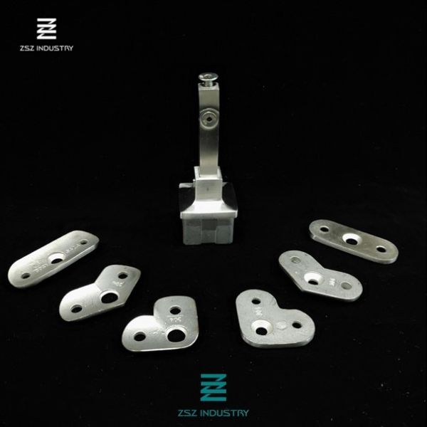 Quality Balustrade Handrail Brackets 90 Degree + 90 Degree Angle Adjustable for sale